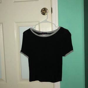 Cute basic black shirt
